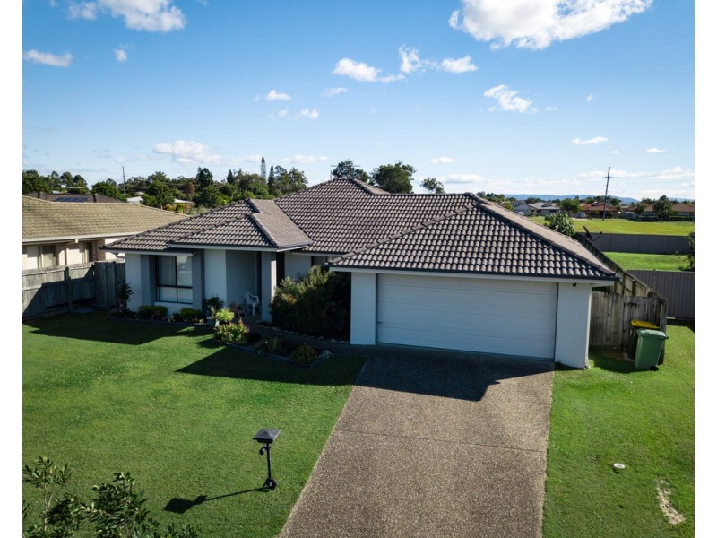 8 Van Beelen Street, Caboolture QLD 4510
