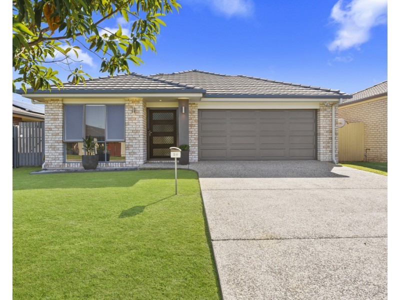 50 Parkway Crescent, Caboolture QLD 4510