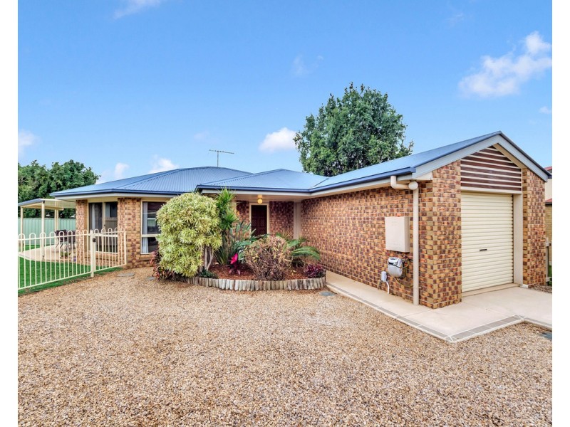 38 Glenn St, Morayfield QLD 4506