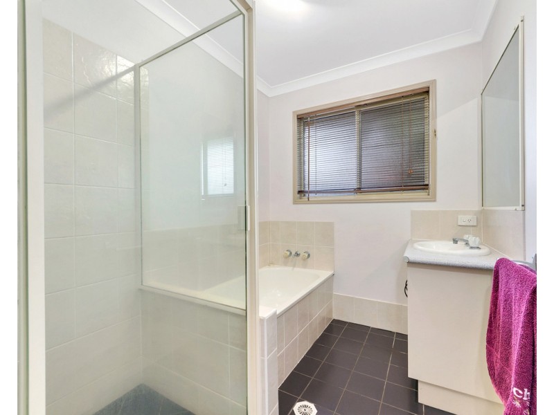 38 Glenn St, Morayfield QLD 4506
