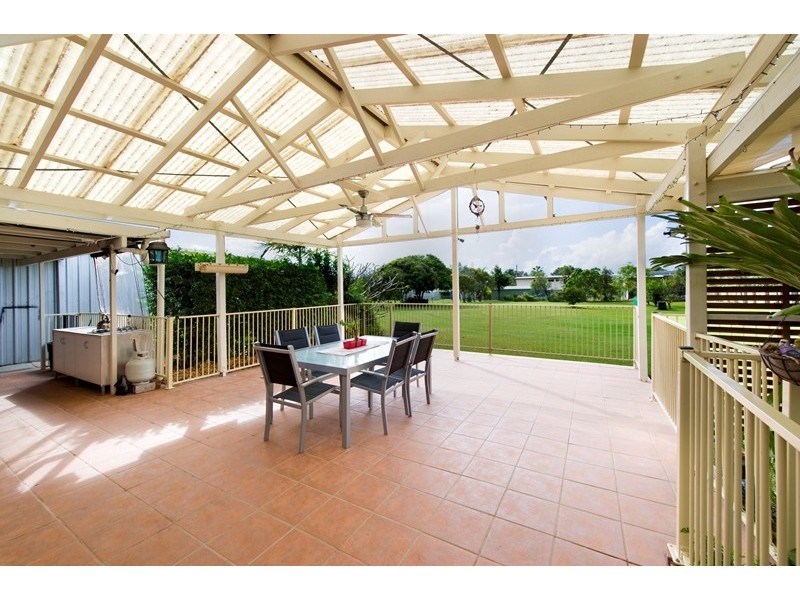 12 Lisa St, Deception Bay QLD 4508