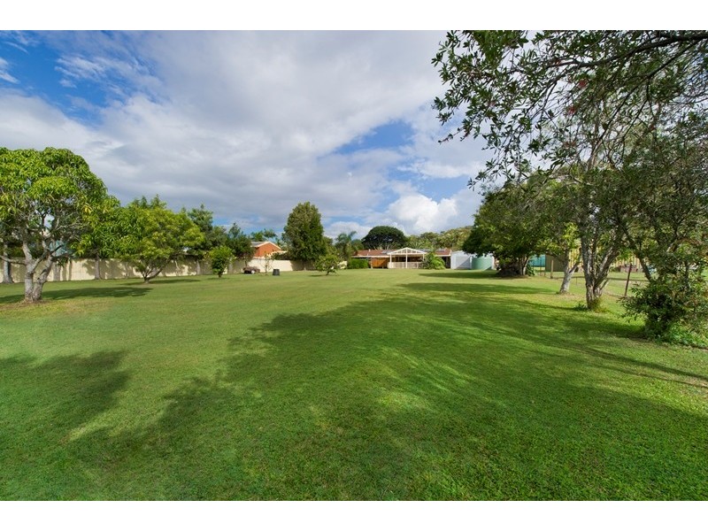 12 Lisa St, Deception Bay QLD 4508