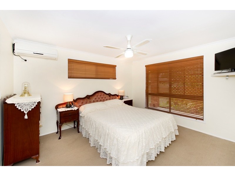 12 Lisa St, Deception Bay QLD 4508