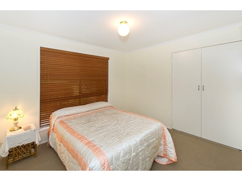 12 Lisa St, Deception Bay QLD 4508