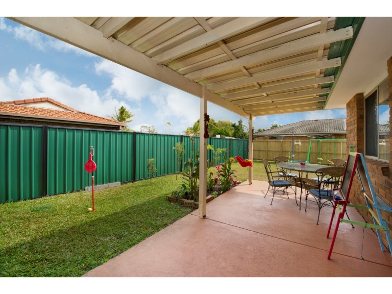 15 Summerfield Dr, Caboolture QLD 4510