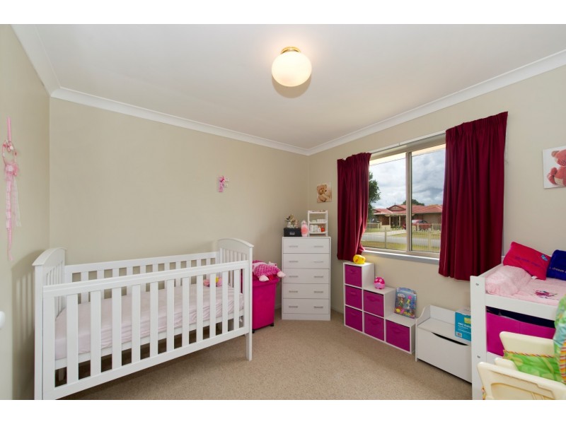 15 Summerfield Dr, Caboolture QLD 4510