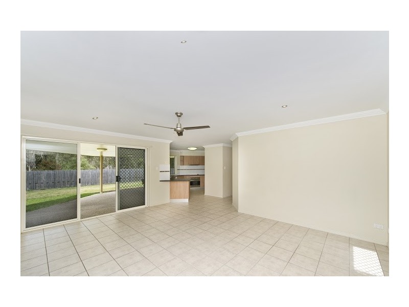 2 Jimna Court, Deception Bay QLD 4508