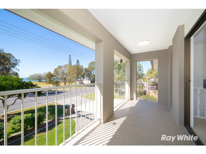 102 Biggs Street, Beachmere QLD 4510