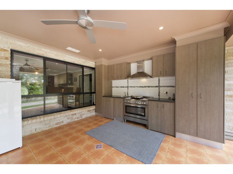 25 Glady Ave, Caboolture QLD 4510