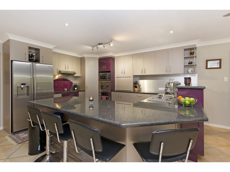 25 Glady Ave, Caboolture QLD 4510