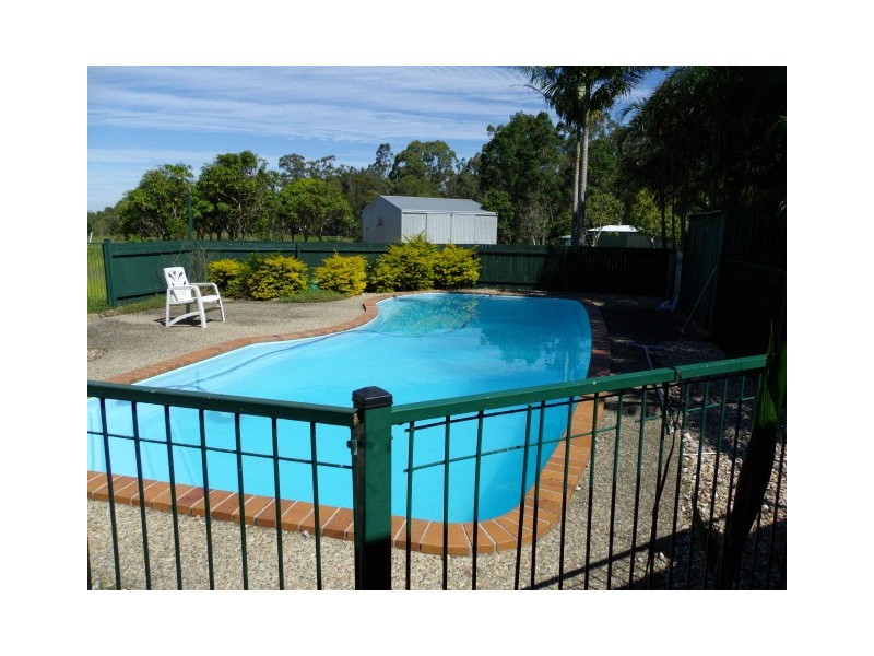 31 Conifer Road, Morayfield QLD 4506