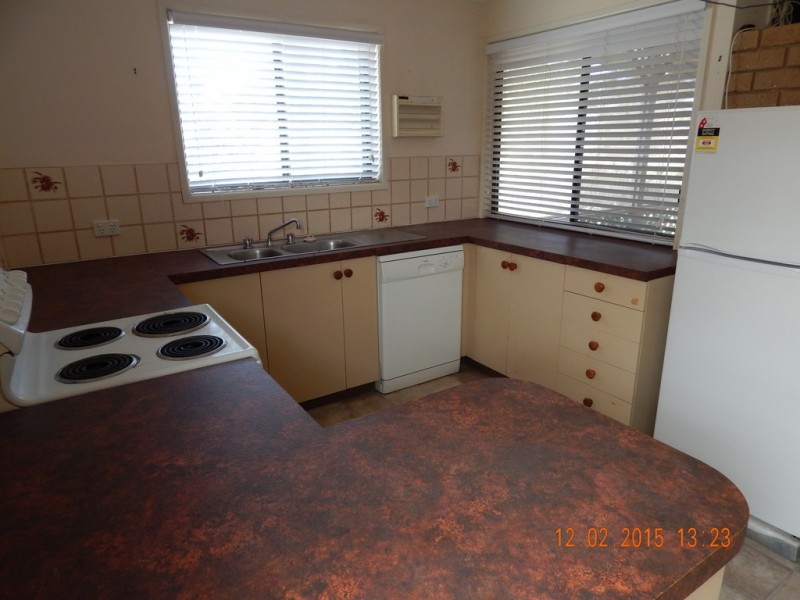 16 G S Wilson Drive, Nanango QLD 4615