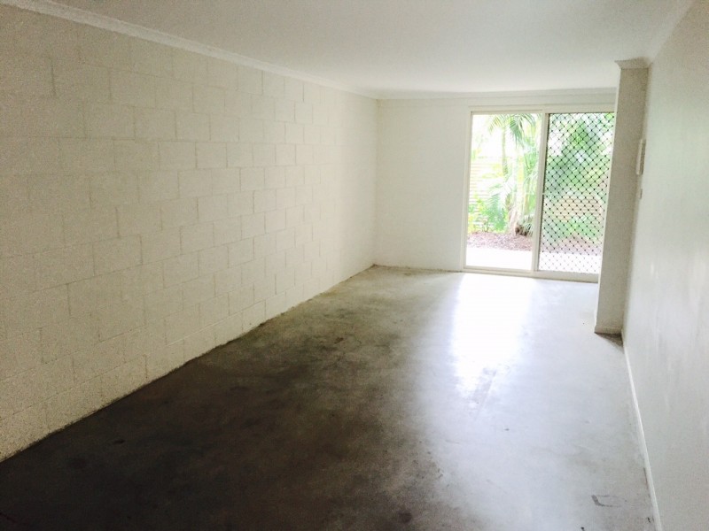 8 Railway Parade, Caboolture QLD 4510