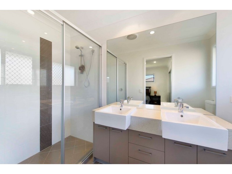 16 Twists Road, Burpengary QLD 4505