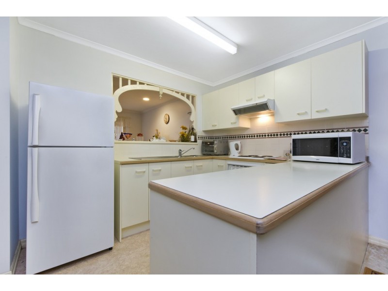 2/122 King Street, Caboolture QLD 4510