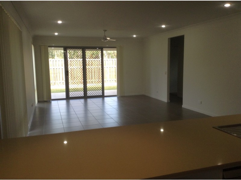 13 Feltham Circuit, Burpengary QLD 4505