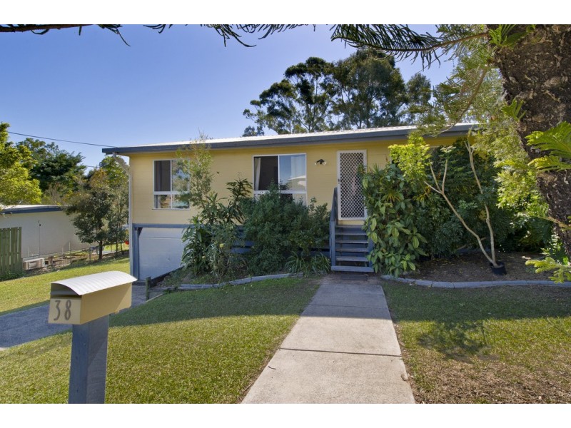 38 Walkers Road, Morayfield QLD 4506