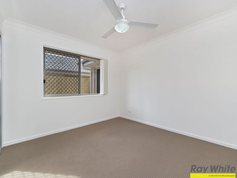 37 Pinegrove St, Morayfield QLD 4506