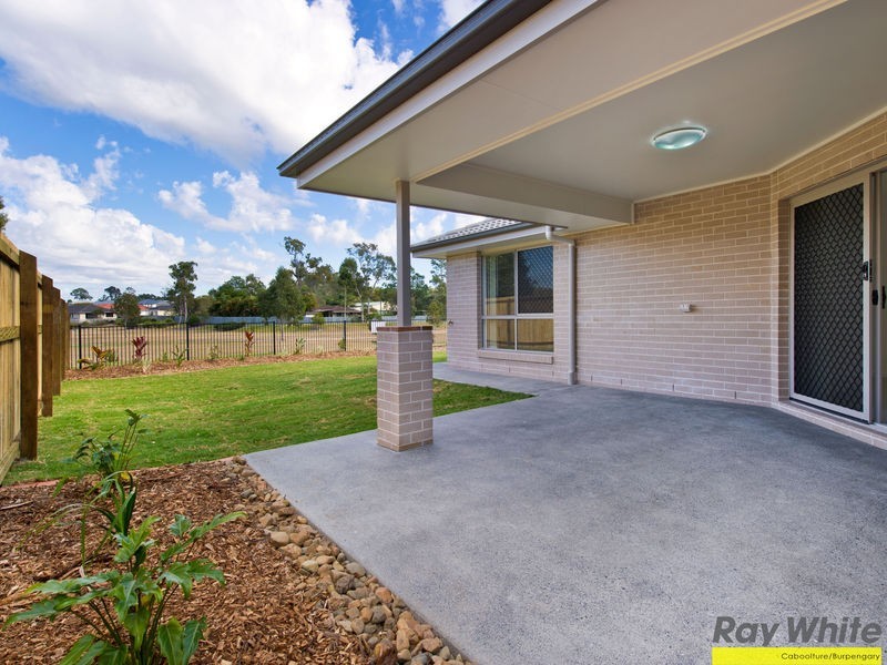 37 Pinegrove St, Morayfield QLD 4506