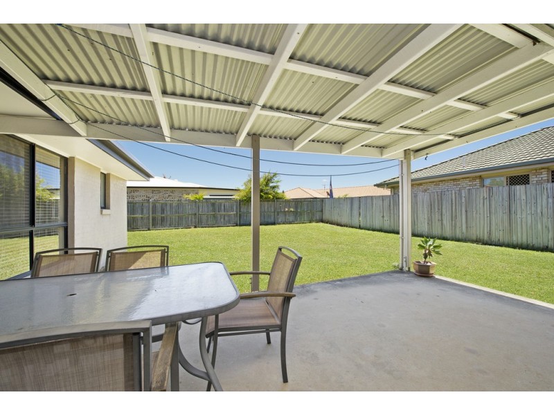 39 Allan Rd, Bellmere QLD 4510