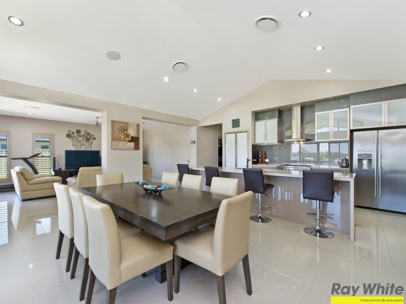 18 Coolendel Ct, Burpengary QLD 4505