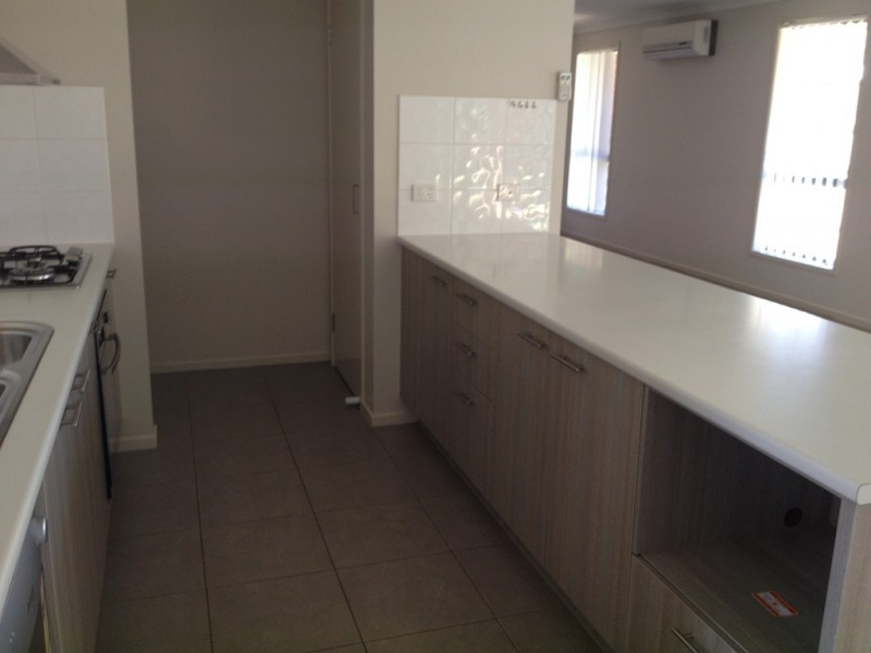 34/51 Silkyoak Drive, Morayfield QLD 4506