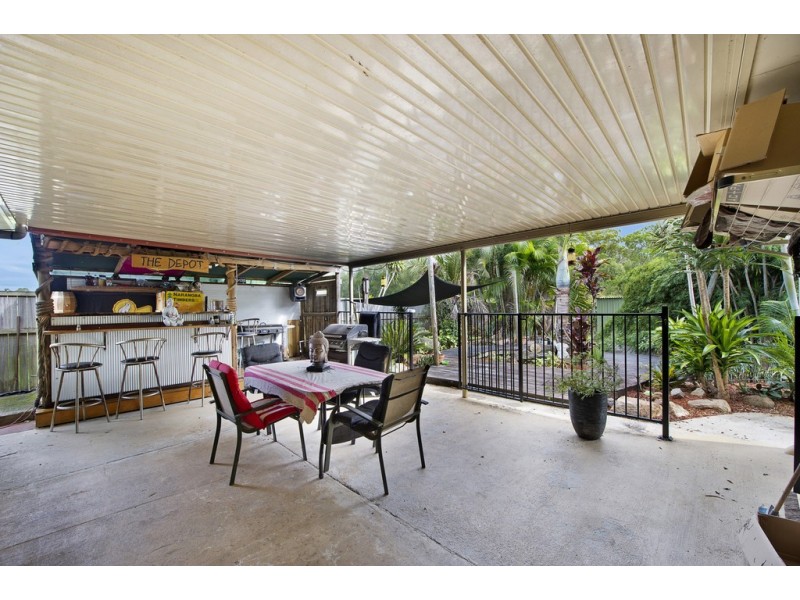 27 Abbey Road, Caboolture QLD 4510