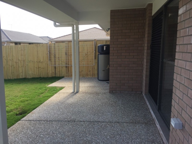 5 Gardens Court, Caboolture QLD 4510