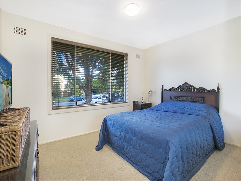 1 Dalman Place, Sylvania NSW 2224