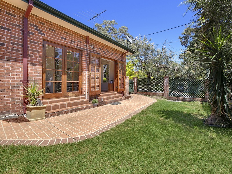 18 Yarra Burra Street, Gymea Bay NSW 2227