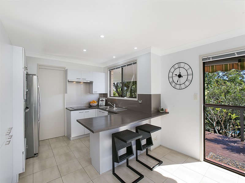 20 Peebles Avenue, Kirrawee NSW 2232