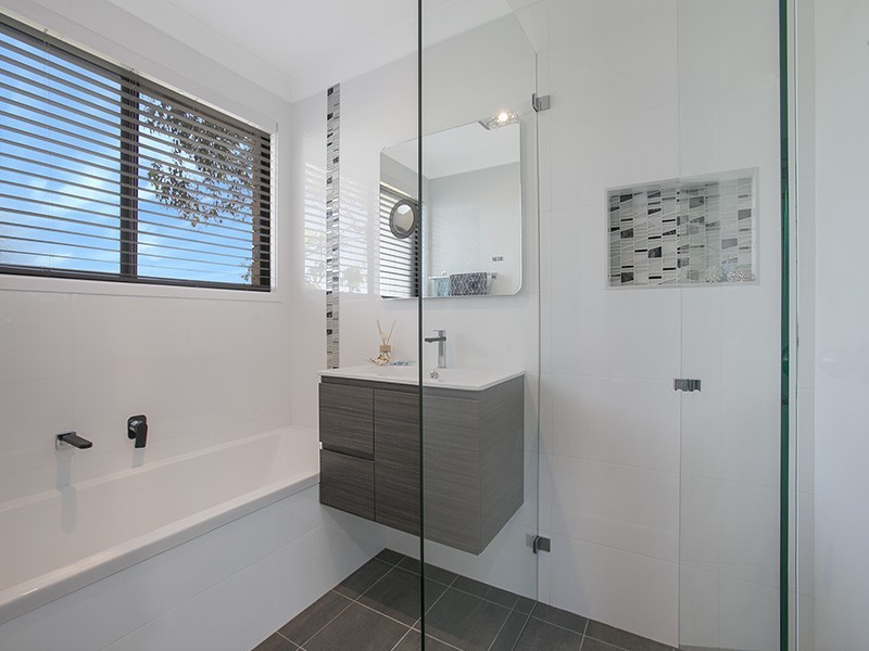 20 Peebles Avenue, Kirrawee NSW 2232