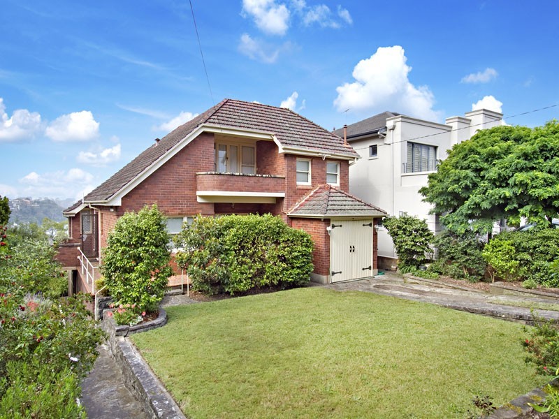 18 Pleasant Way, Blakehurst NSW 2221