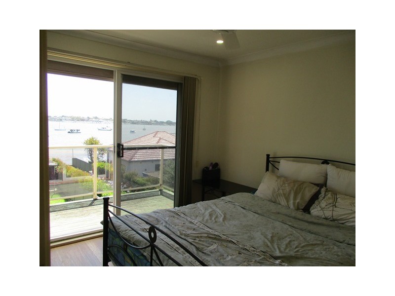 2C Belgrave Esplanade, Sylvania Waters NSW 2224