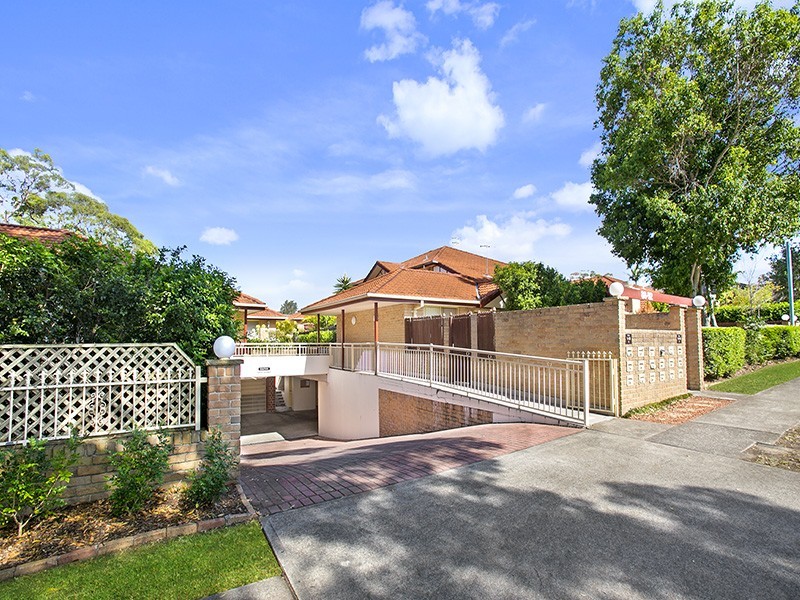 6/88-92 Yathong Road, Caringbah NSW 2229