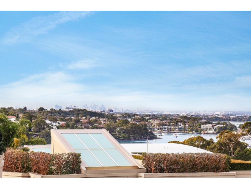 2/8-12 Murralin Lane, Sylvania NSW 2224