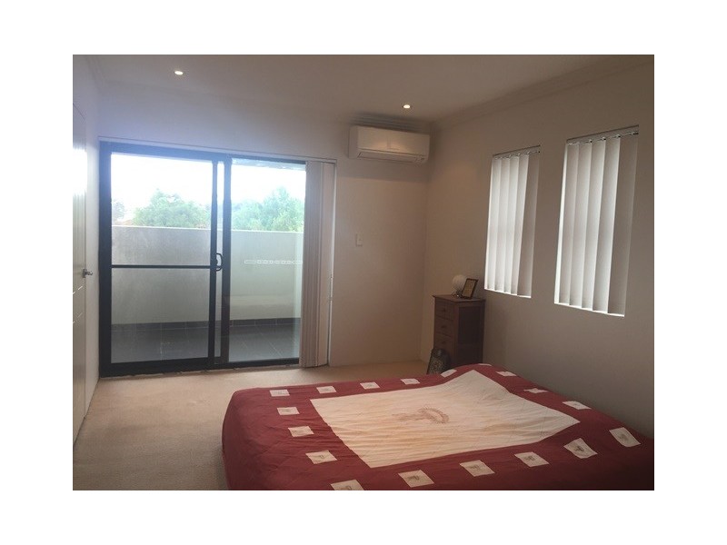51A Easton Avenue, Sylvania NSW 2224