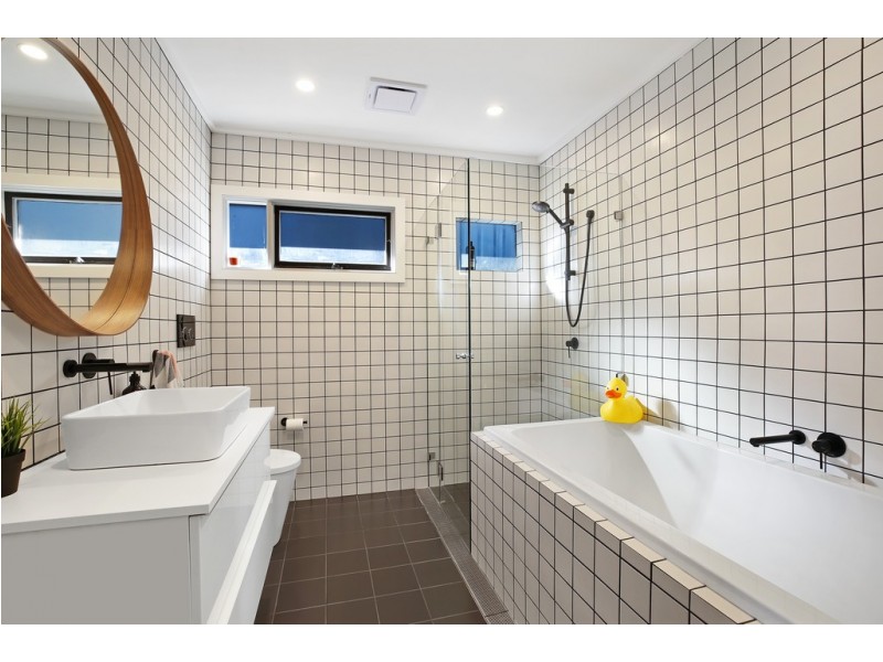 6 Bulimba Avenue, Kareela NSW 2232