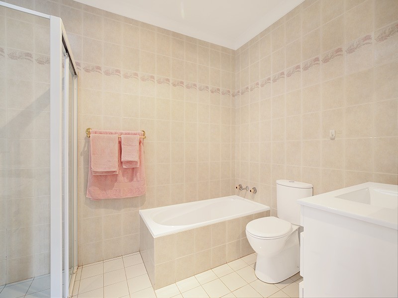 2/36 Crystal Street, Sylvania NSW 2224