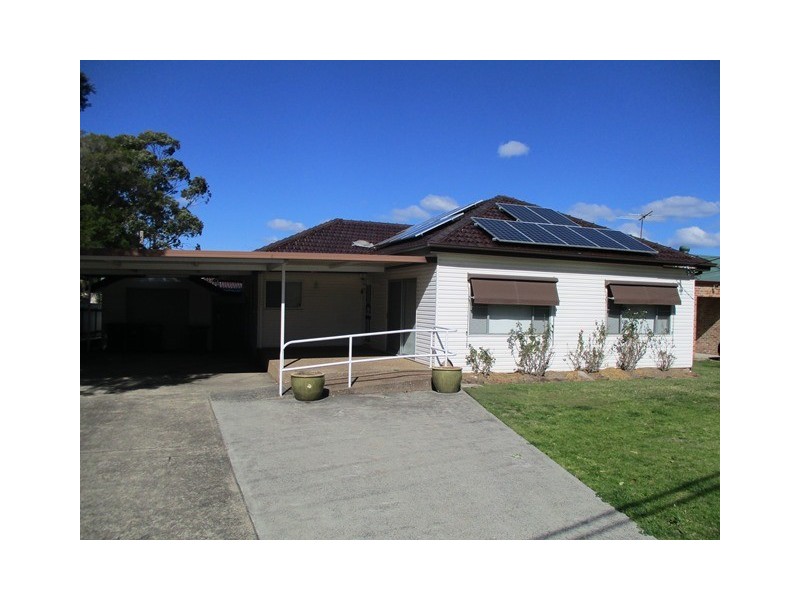 98 Evelyn Street, Sylvania NSW 2224