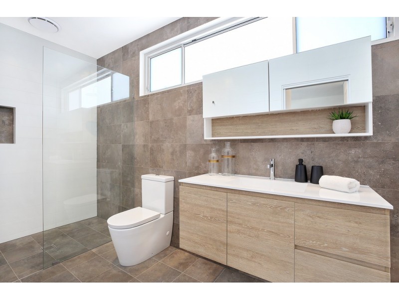 26B Albert Avenue, Sylvania NSW 2224