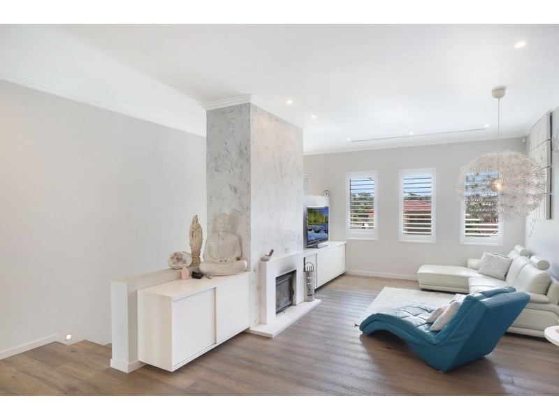 18 Bunyala Street, Carss Park NSW 2221