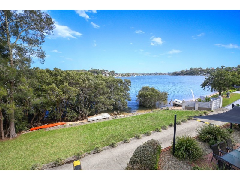 99 Tara Street, Sylvania NSW 2224