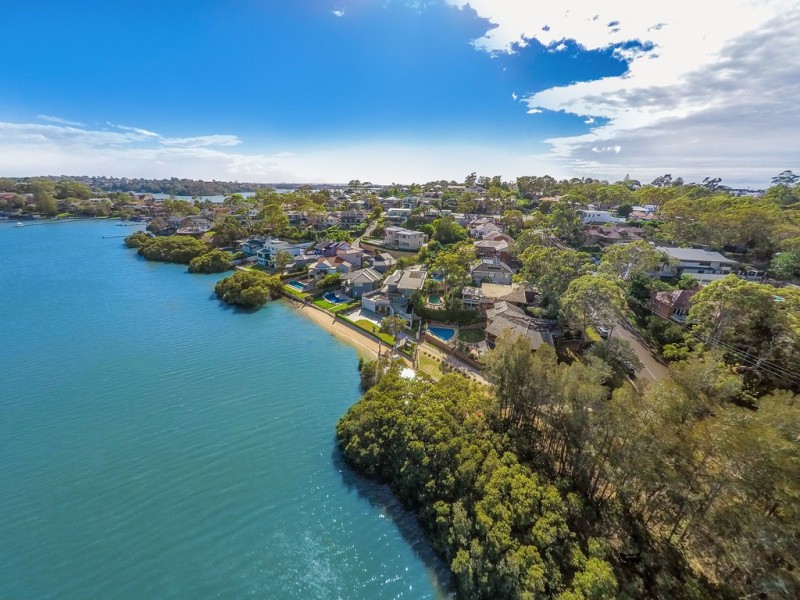 99 Tara Street, Sylvania NSW 2224