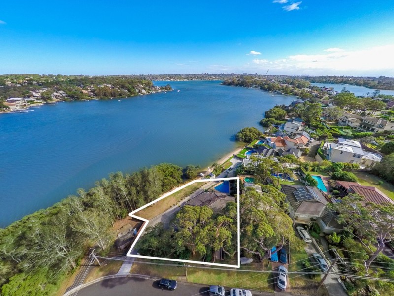 99 Tara Street, Sylvania NSW 2224