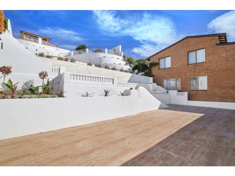 15 Benwerrin Avenue, Carss Park NSW 2221