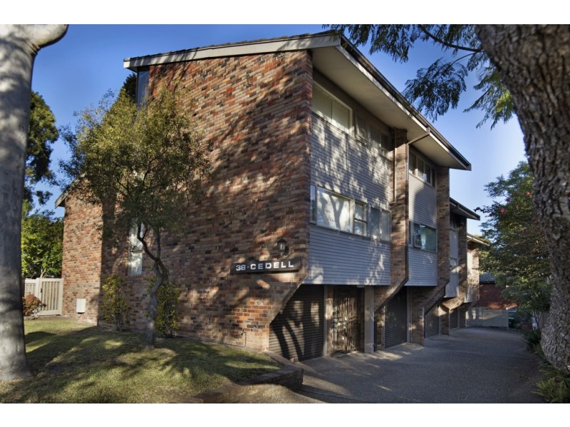 2/38 Wonoona Parade East, Oatley NSW 2223