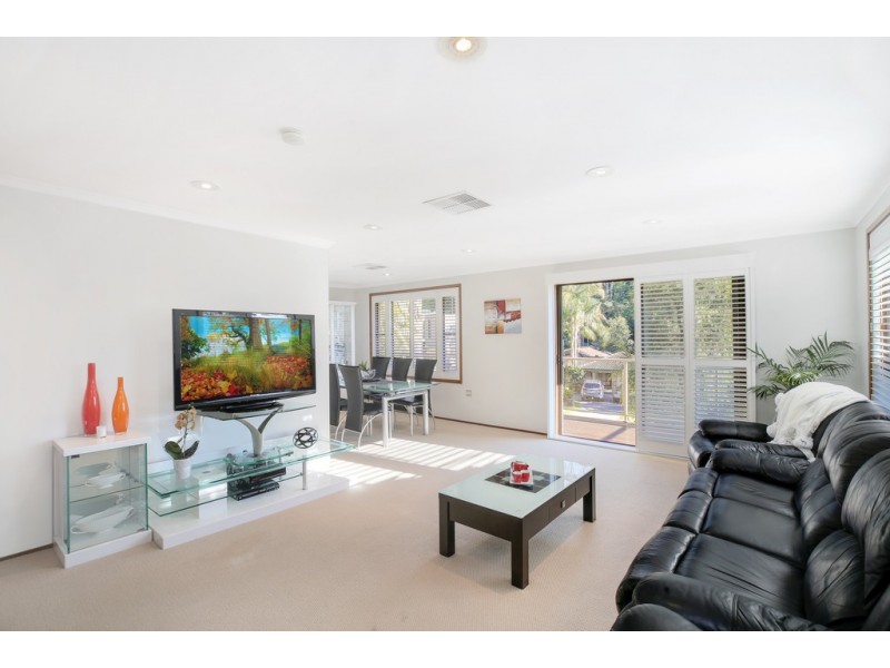17 Glenhaven Place, Oyster Bay NSW 2225