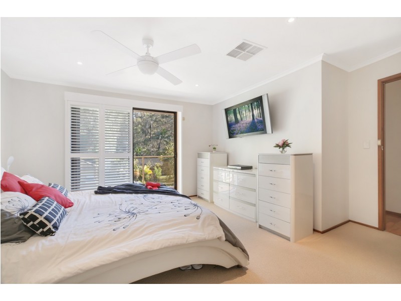 17 Glenhaven Place, Oyster Bay NSW 2225