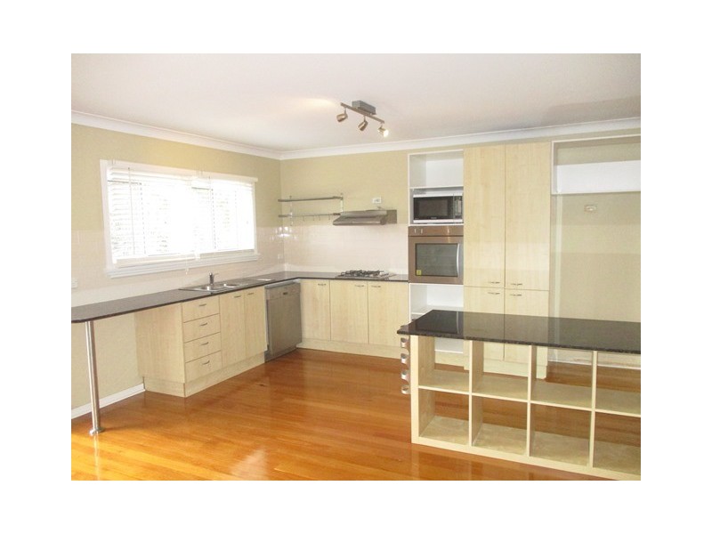 28 Henry Avenue, Sylvania NSW 2224